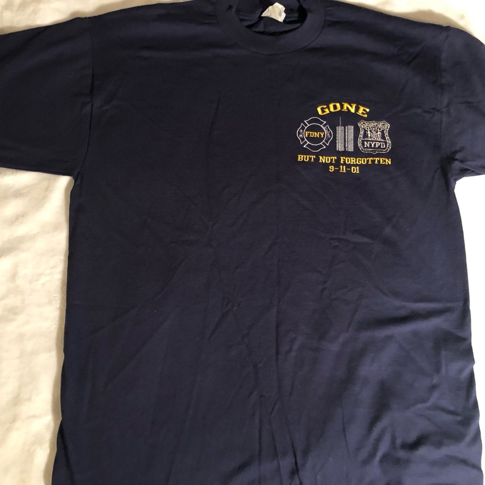 Vintage 911 Memorial embroidered shirt, navy size extra large, Y2K, FDNY NYPD